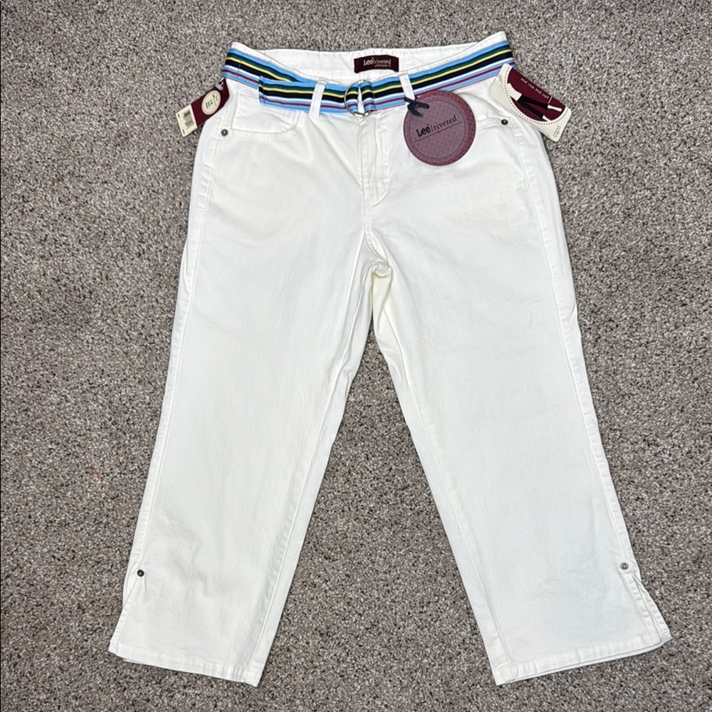Lee Riveted Ultimate 5 White Cropped Pants with Striped Belt